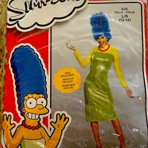 For Sale Marge Simpson  halloween costume like new condition wore one time